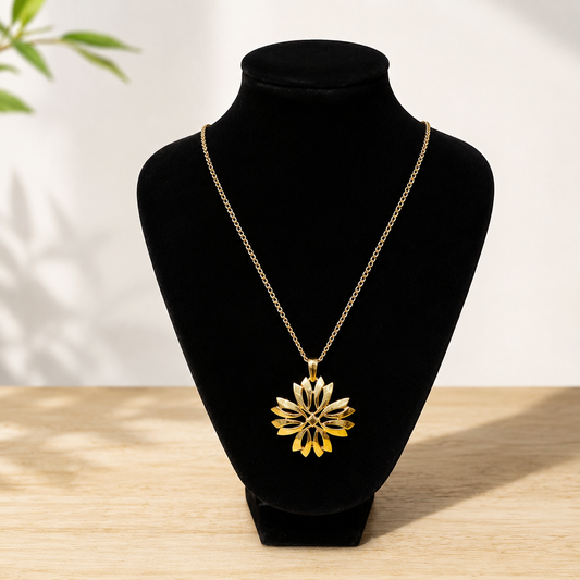 Trifari · 1960s · Pendant