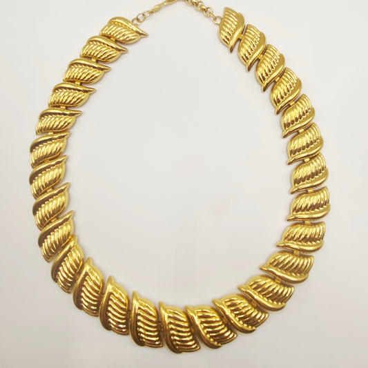 Vintage 1970s Napier goldtone necklace in gilt metal, adjustable up to 53cm, signed Napier.