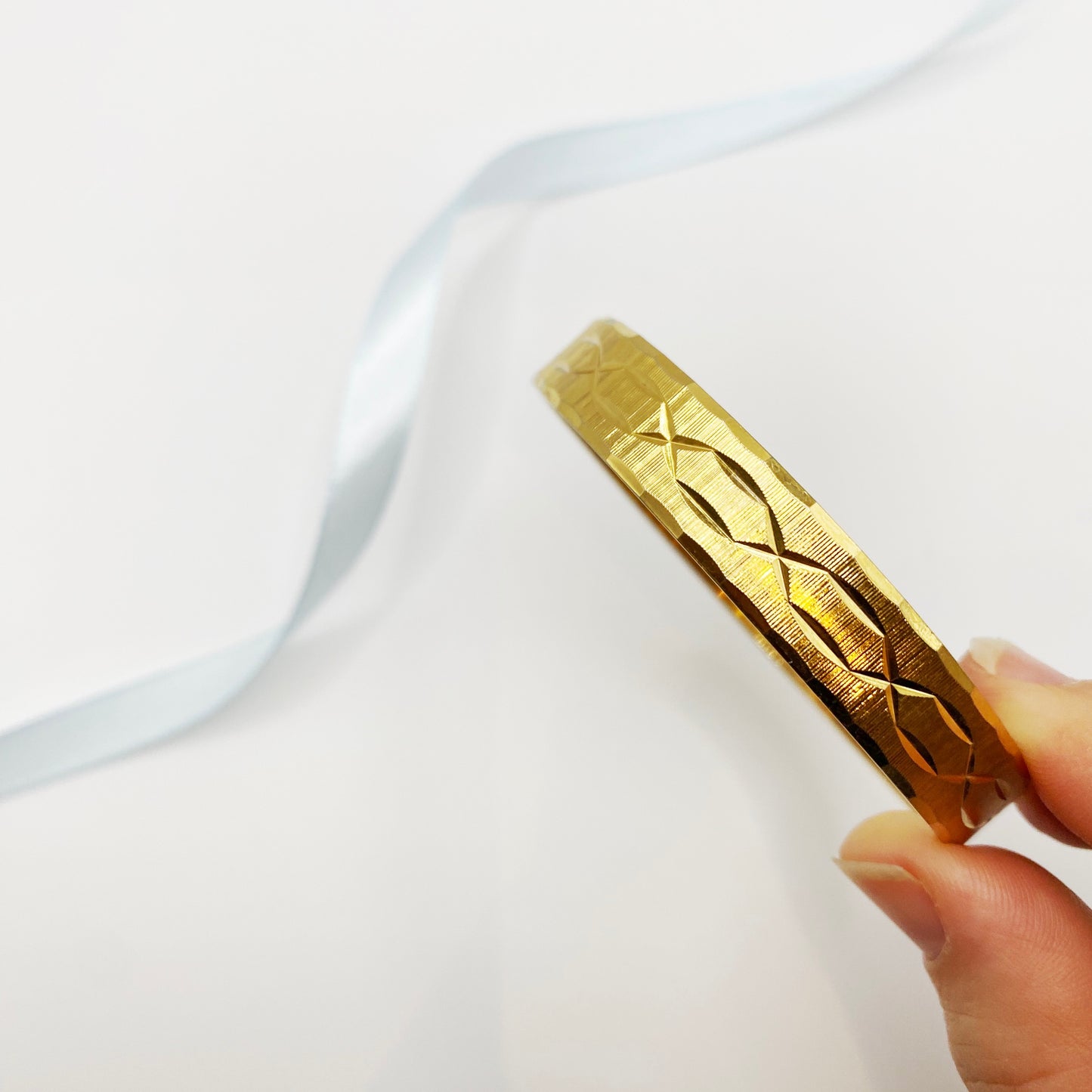 Vintage 1970s Monet ‘Splendor’ Gilt Bangle | Designer Statement Piece