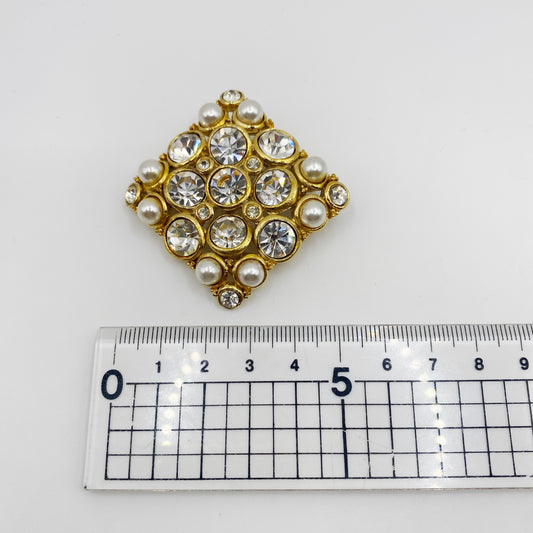 Vintage 1990s · Crystal · Pearl Brooch