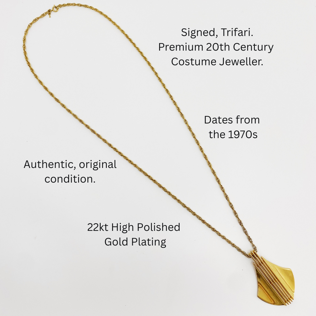 Vintage Trifari Pendant Necklace | 1970s Statement Jewelry