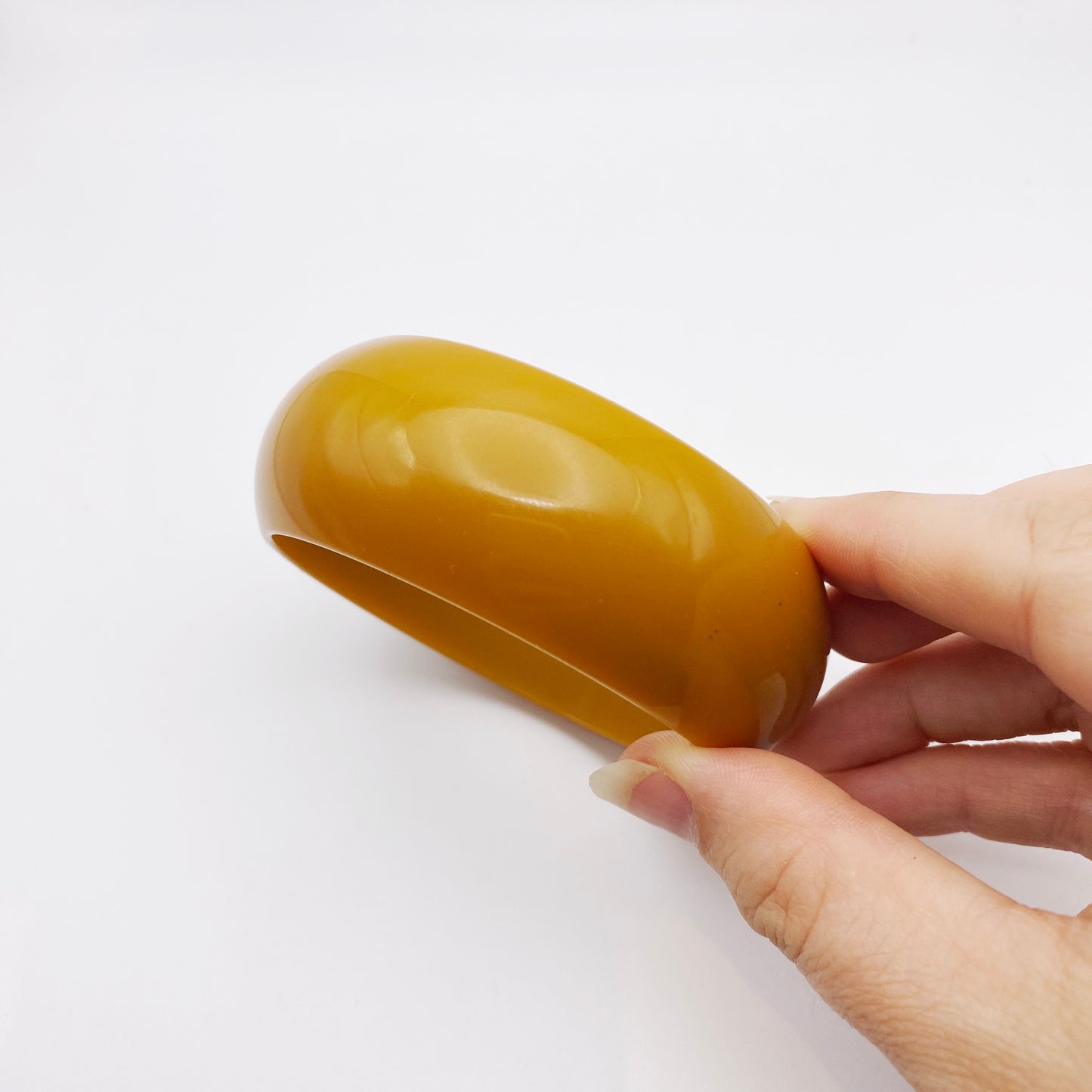 Vintage Caramel Bakelite Bangle