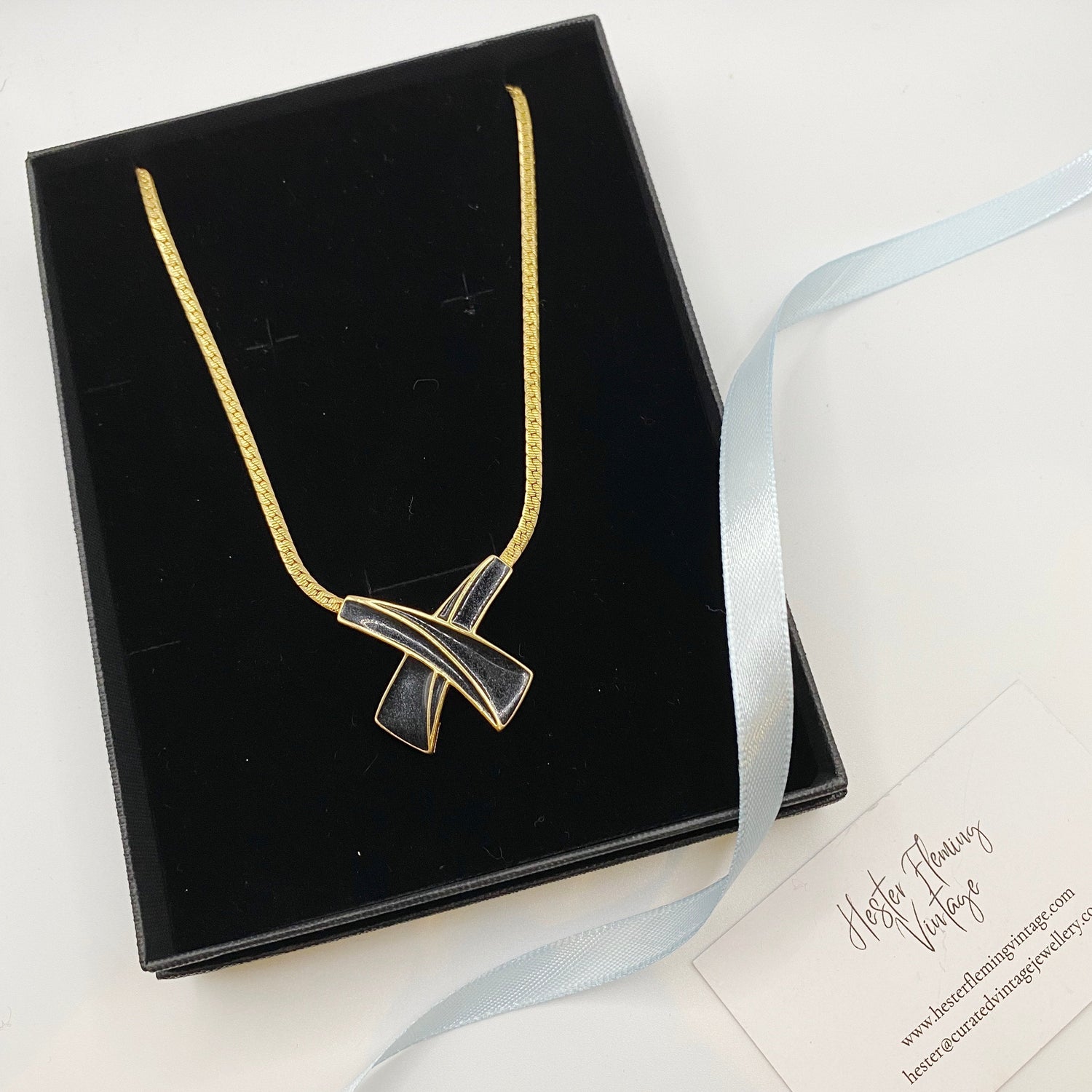 Vintage Gifts under $200