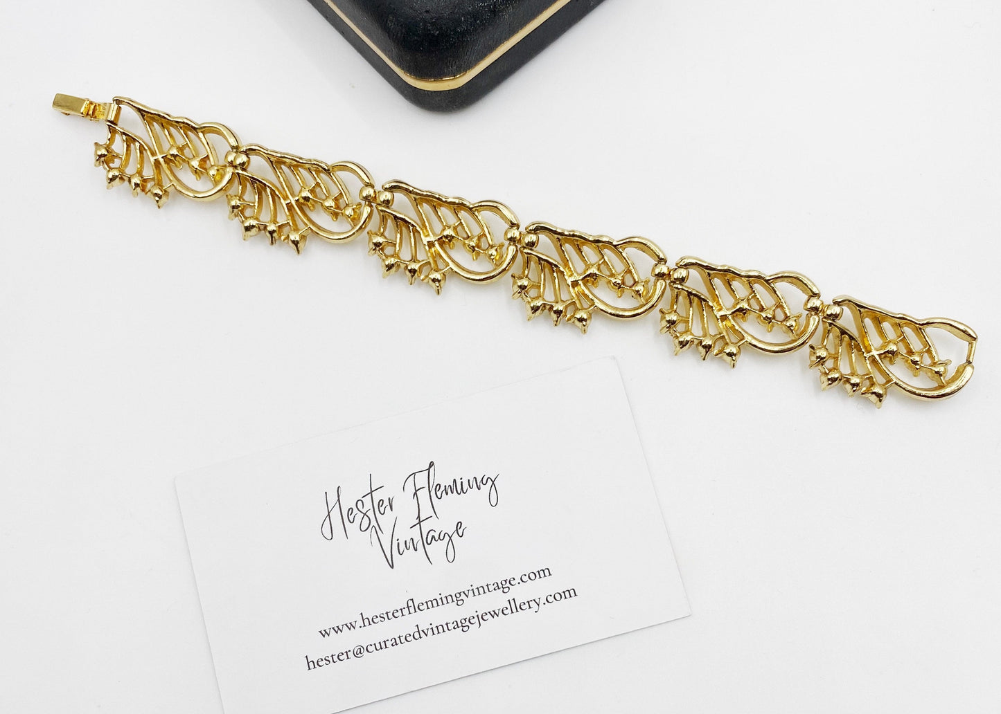 Crown Trifari · 1950s · Costume Bracelet