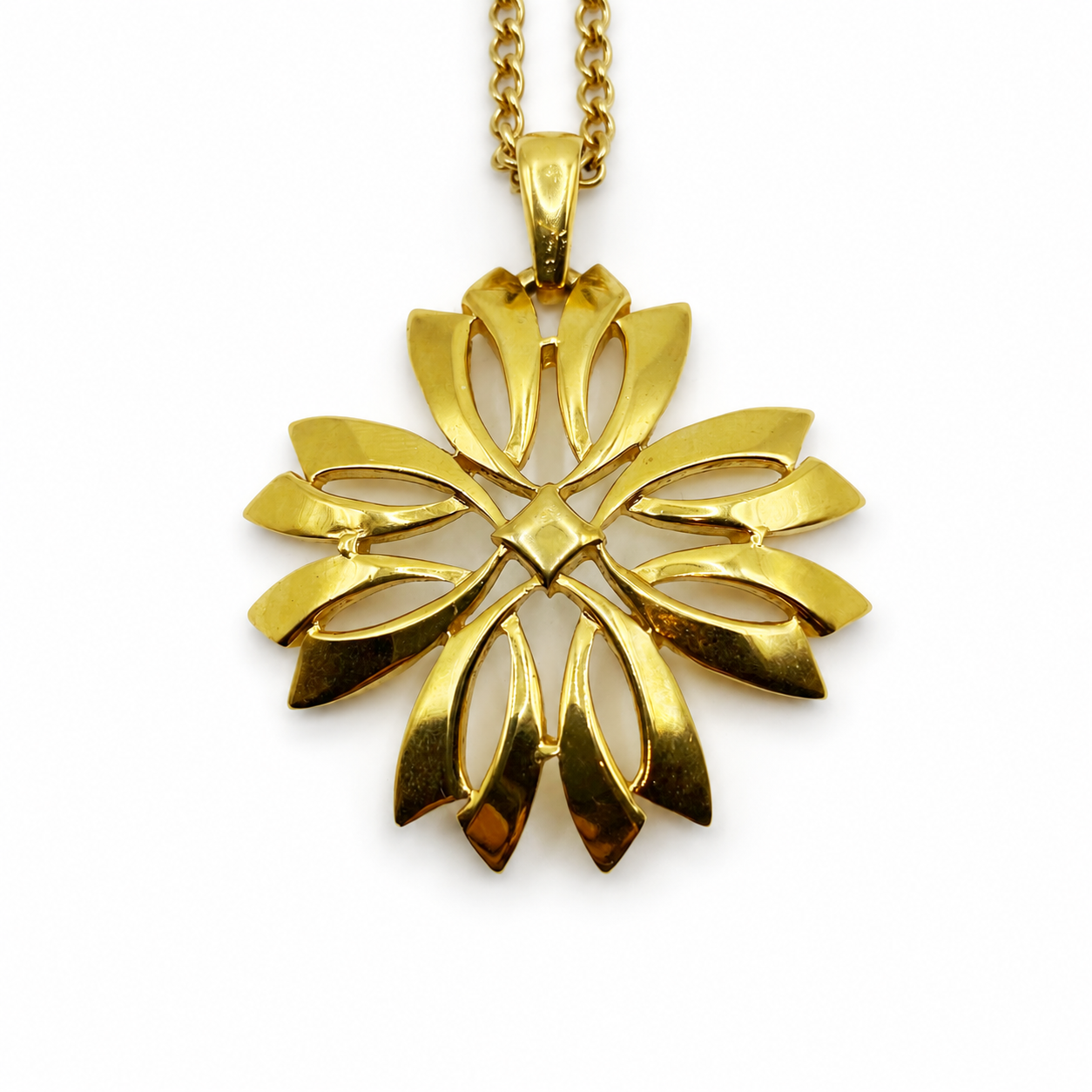 Trifari · 1960s · Pendant
