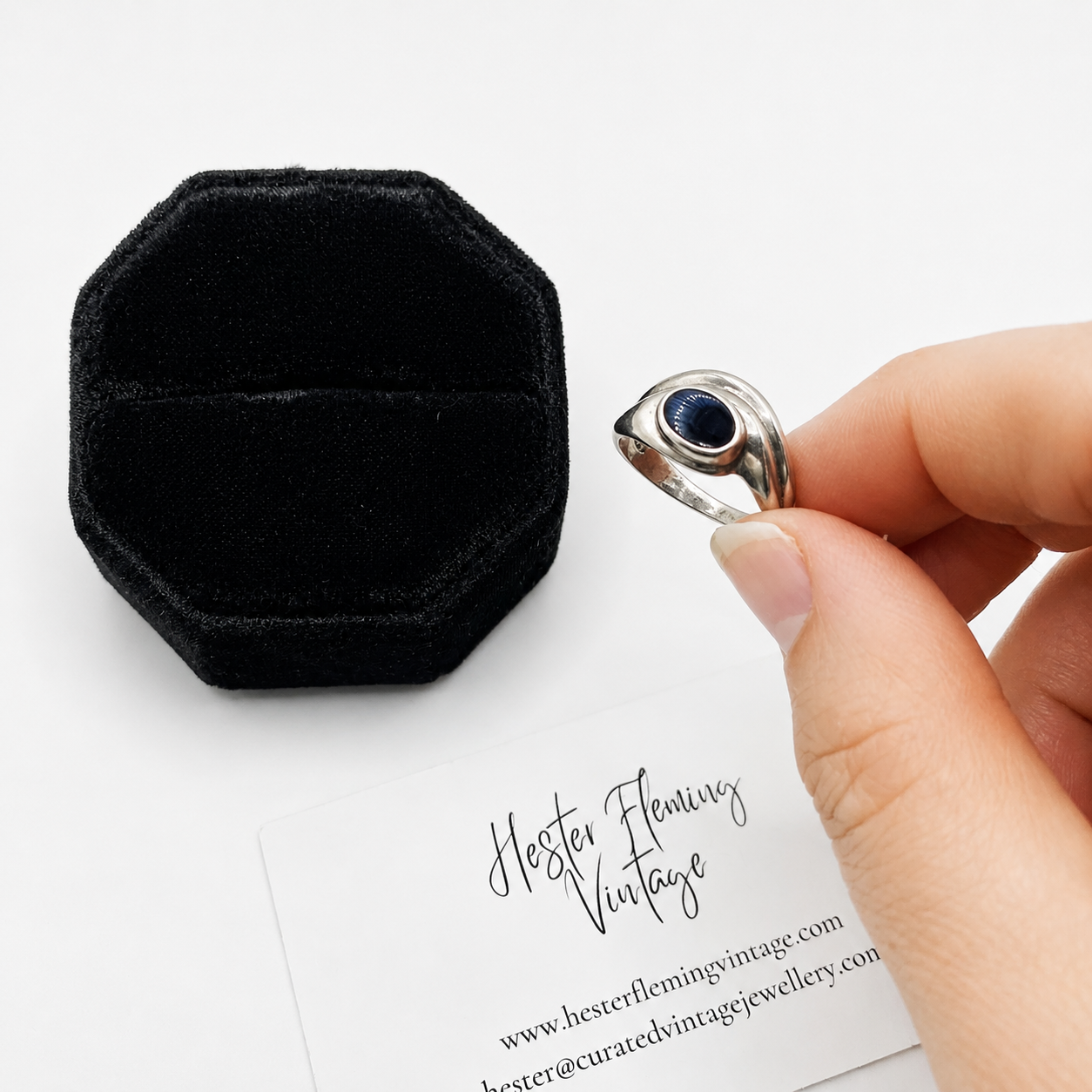 Vintage 1960s MOD Space Age Ring, set with a glossy black cabochon, possibly lucite or onyx. 