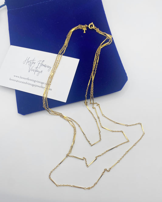 Circa 1970s Trifari vintage goldtone necklace, excellent condition.