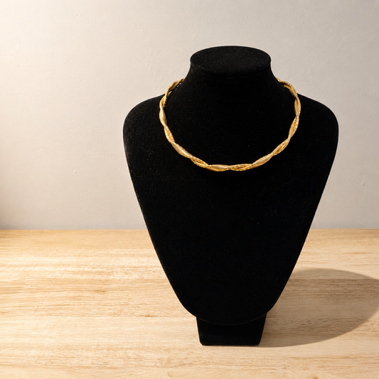 Vintage · 1990s · Twisted Mesh Choker Necklace