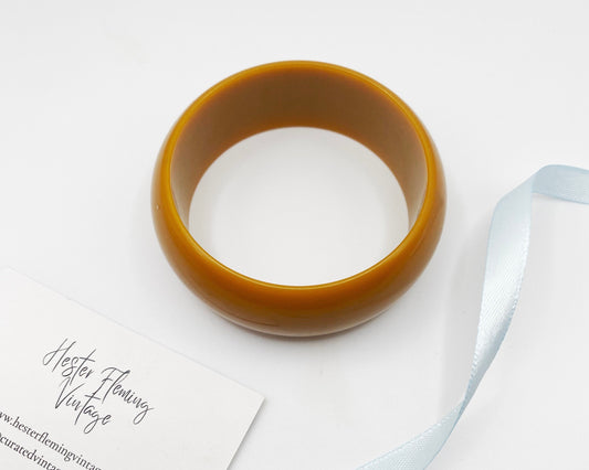 Vintage Caramel Bakelite Bangle