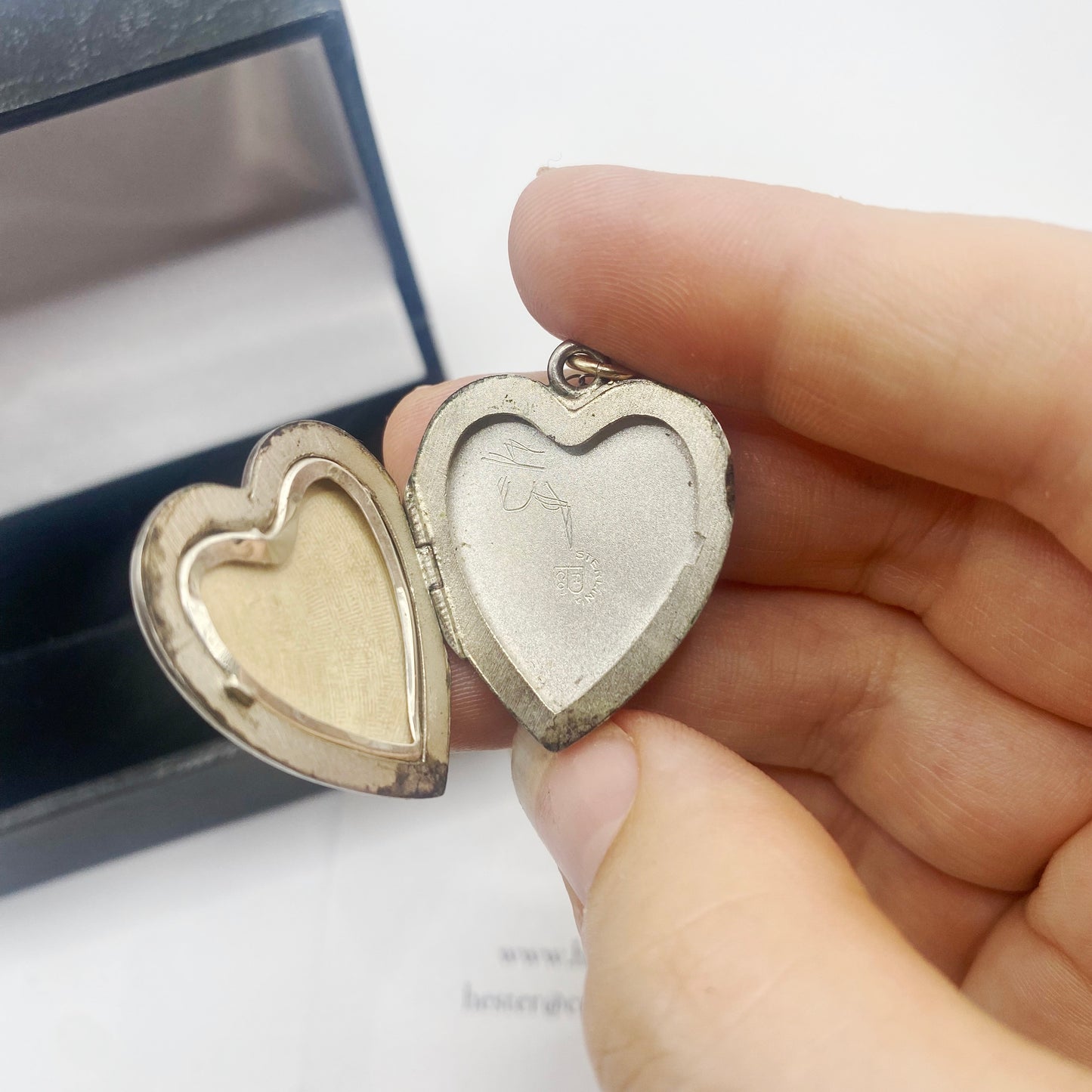 Vintage · 1930s · Enamel Rose Heart Locket