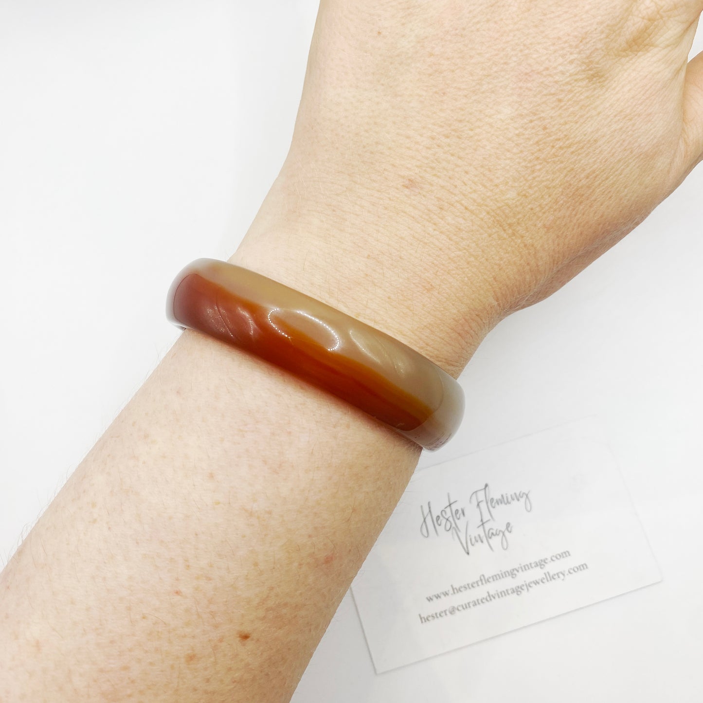 Vintage · 1970s · Agate Bangle