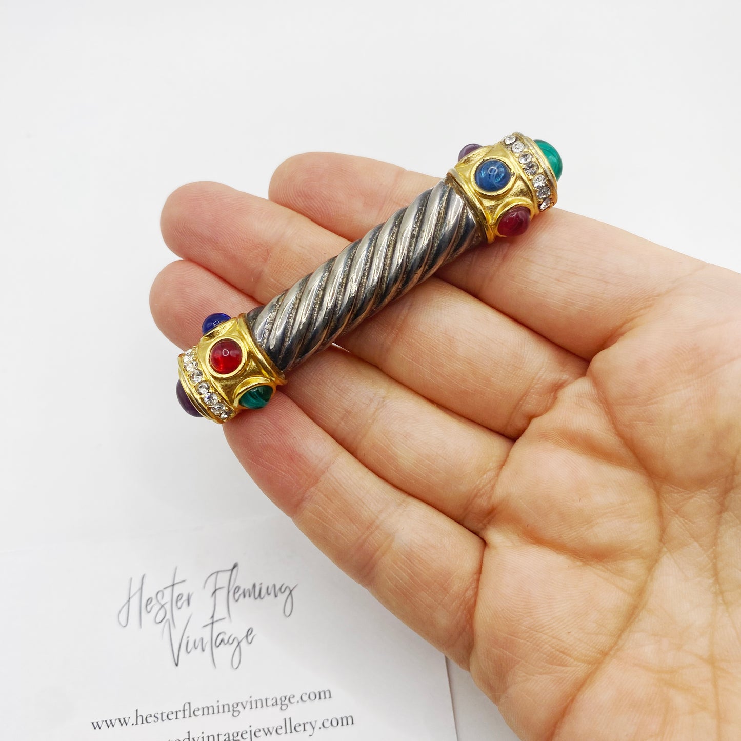 Vintage · 1970s · Edwardian Revival Bar Brooch