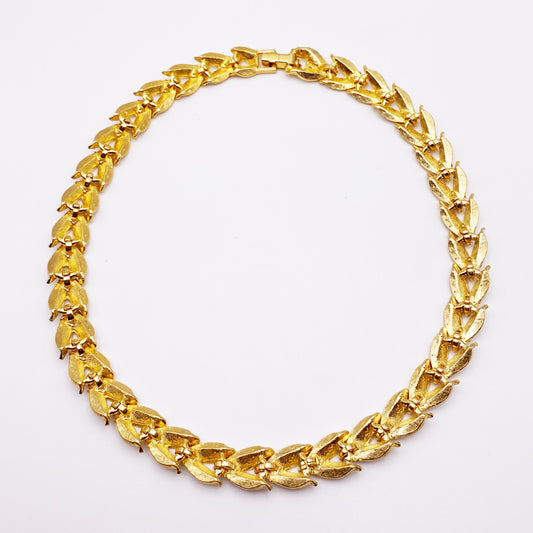 1980s · Enamel Leaf Collar Necklace
