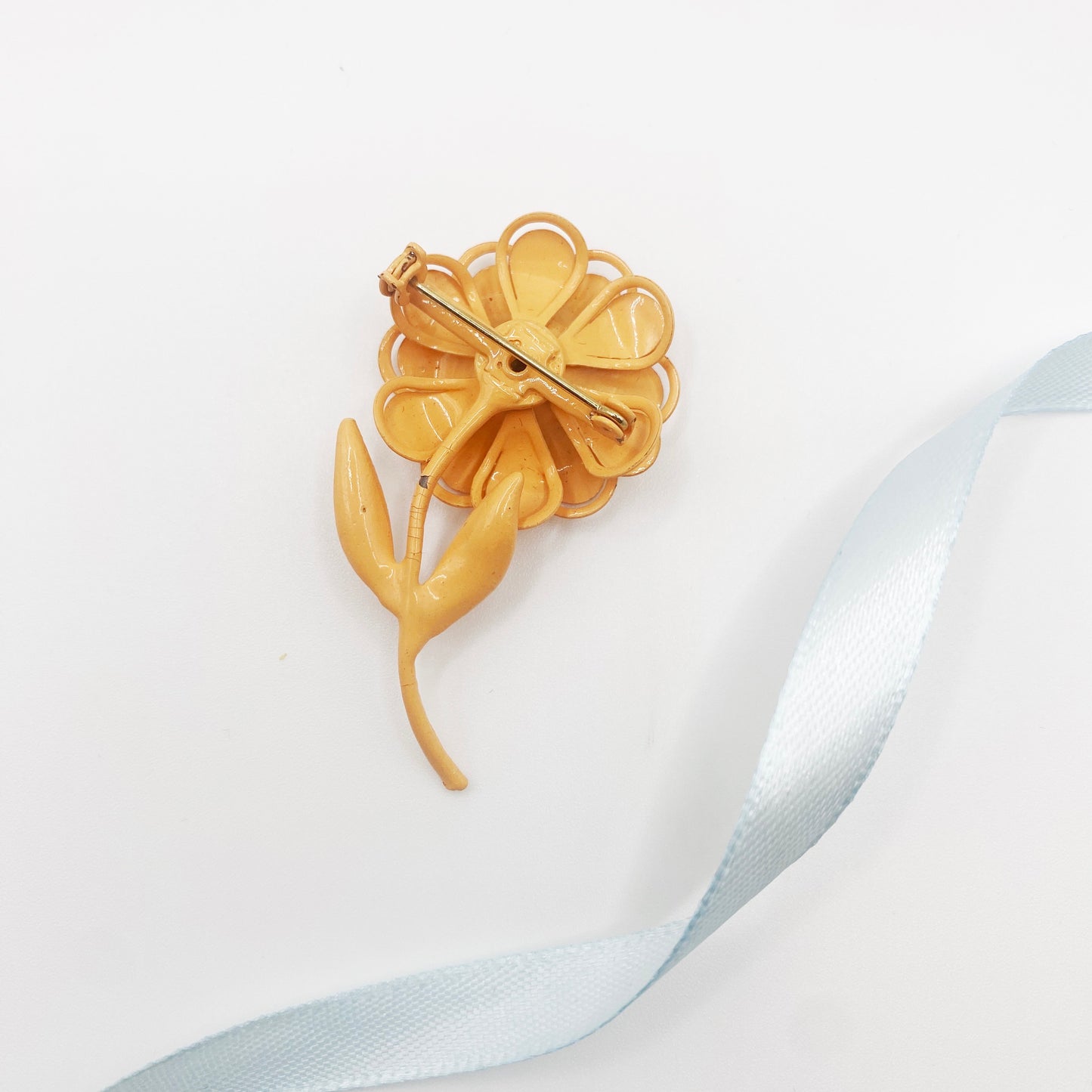 1960s Peach Enamel Flower Brooch