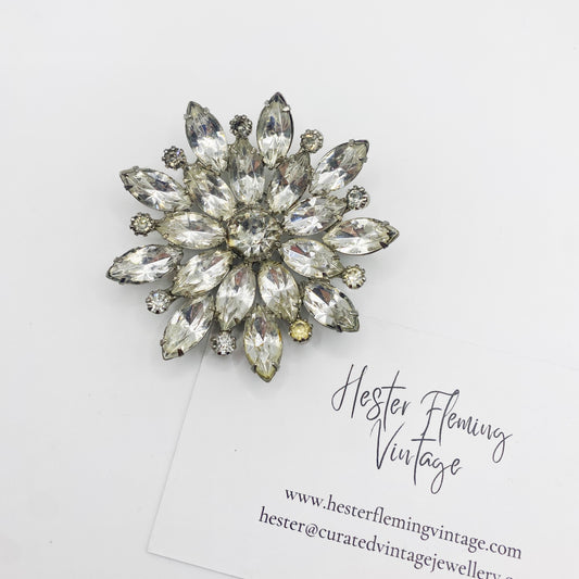 Vintage 1950s Crystal brooch Front