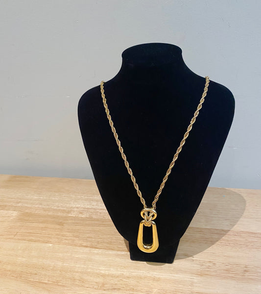 1970s Vintage Trifari Knot Pendant