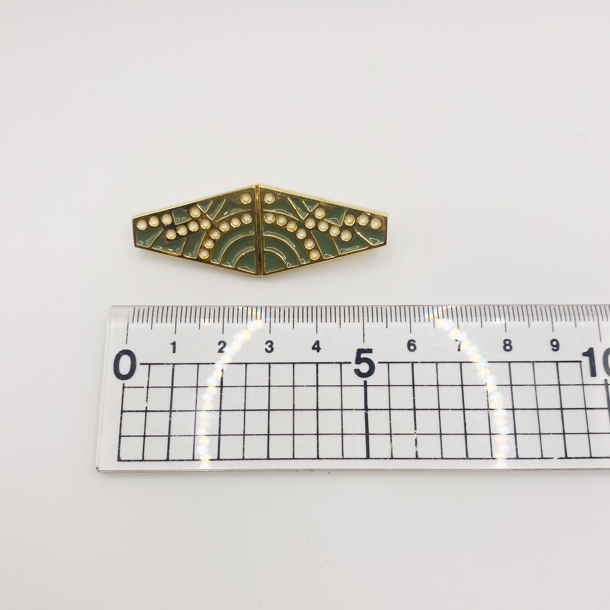 Jade green French Nouveau brooch from the 1980s, collectible vintage piec