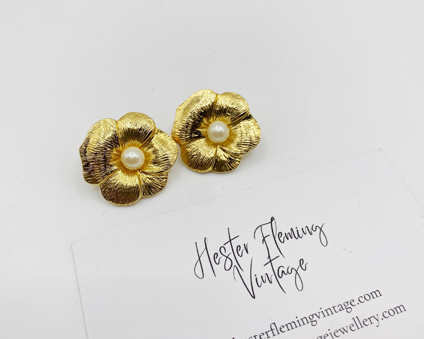 Vintage 1990s gold and faux pearl earrings for pierced ears